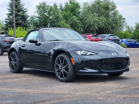 New 2026 MAZDA MX-5 Miata Grand Touring w/ Weather Package RWD image 2