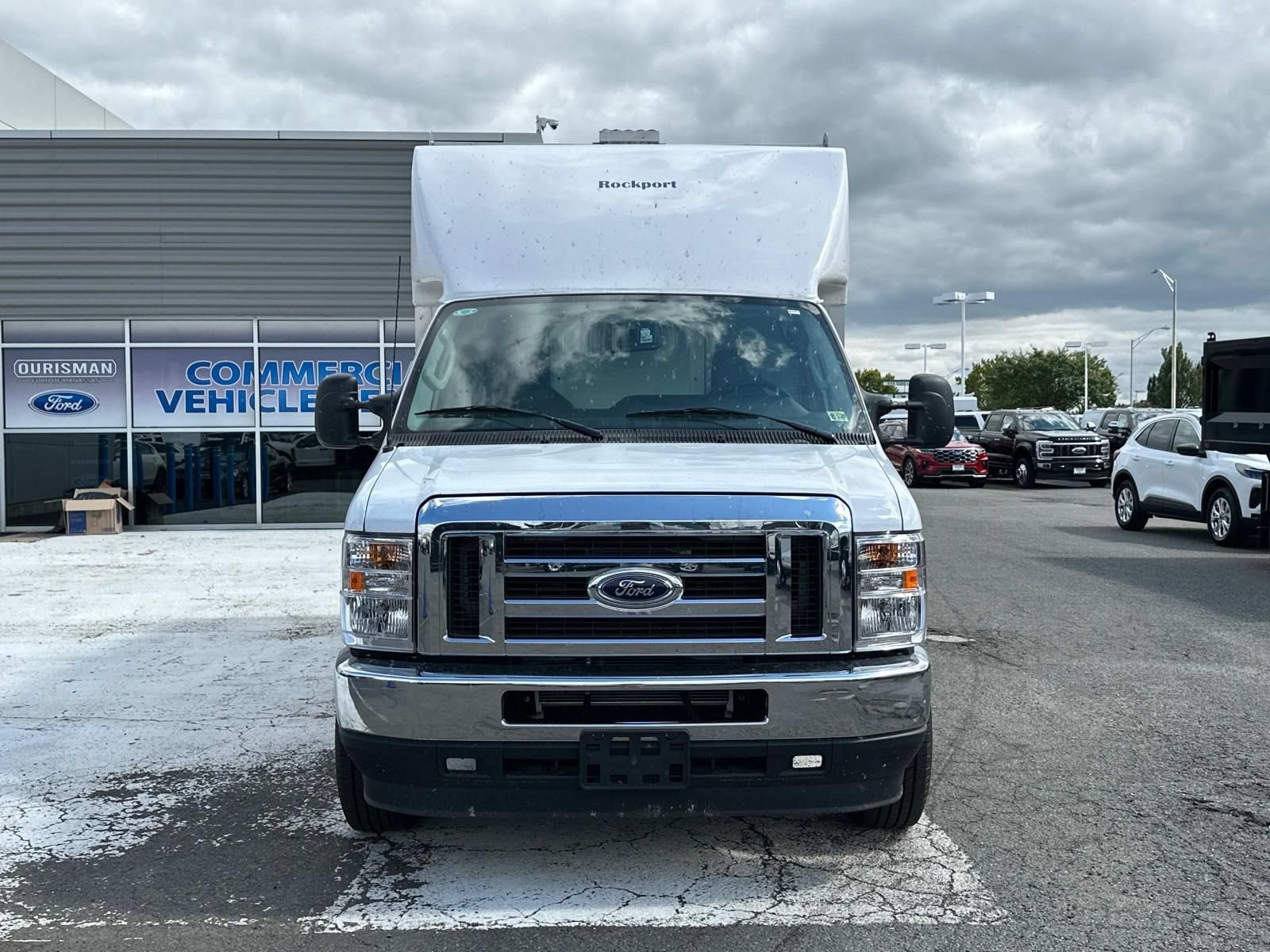 New 2025 Ford E-350 and Econoline 350 Super Duty w/ Power Equipment Group RWD image 6