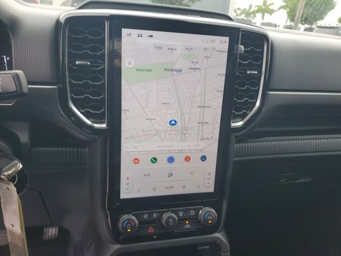 New 2025 Ford Ranger XLT w/ Equipment Group 301A High image 15