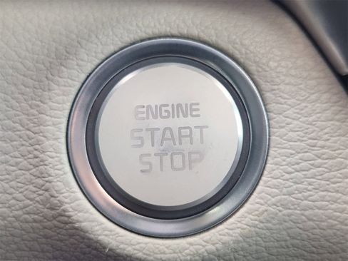 Certified 2022 Kia Telluride SX w/ SX Prestige Package image 20