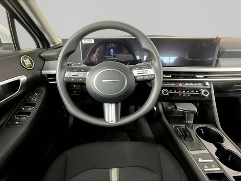 New 2026 Hyundai Sonata SE FWD image 9