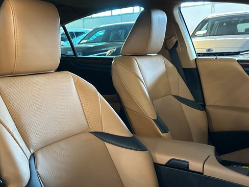Used 2025 Lexus ES 300h w/ Premium Package FWD image 28