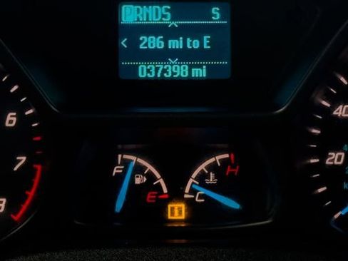 Used 2016 Ford Transit Connect XL image 18