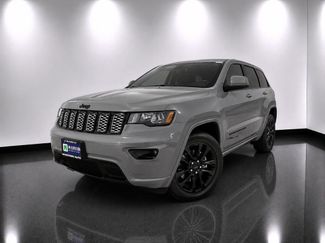 Used 2021 Jeep Grand Cherokee Laredo X AWD/4WD video 1