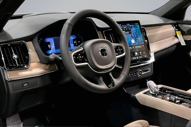 New 2026 Volvo XC90 B5 Ultra AWD/4WD image 10