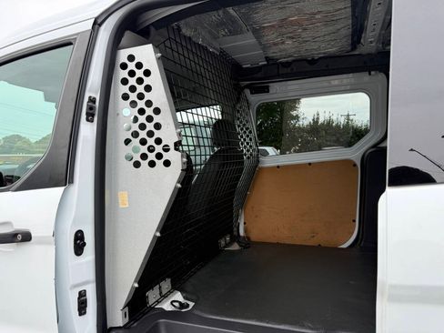 Used 2017 Ford Transit Connect XL FWD image 10