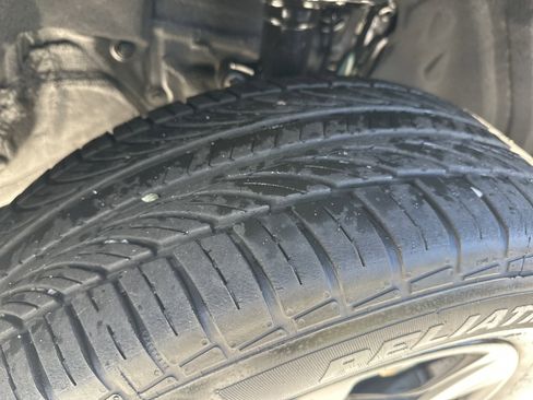 Used 2021 Toyota RAV4 XLE image 12