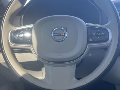 Used 2023 Volvo XC90 B6 Plus w/ Protection Package Premier image 11