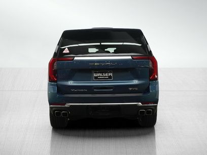 Used 2025 GMC Yukon XL Denali w/ Denali Reserve Package