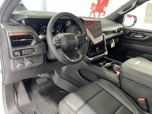 New 2026 GMC Yukon XL Denali w/ Sun & Power Step Package image 18