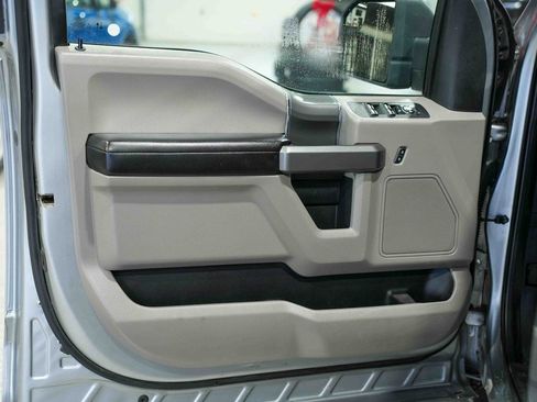 Used 2020 Ford F150 XLT w/ XTR Package image 12