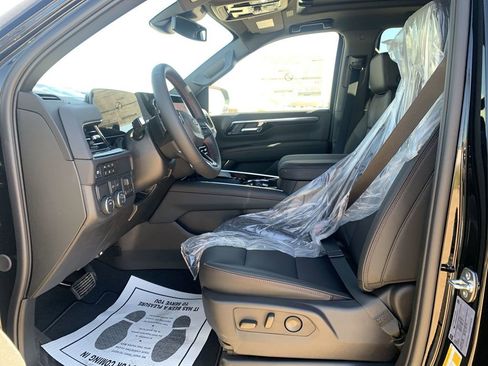 New 2026 Chevrolet Suburban RST w/ Comfort Package RWD image 17