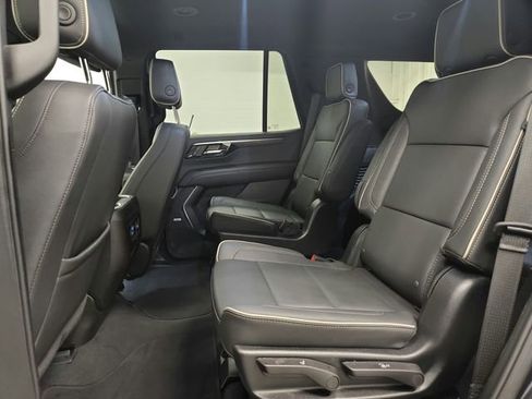 Used 2025 Chevrolet Tahoe Premier image 27