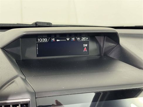 Used 2021 Subaru Forester Limited image 26