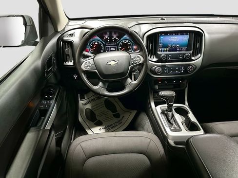 Used 2021 Chevrolet Colorado LT w/ LT Convenience Package image 23