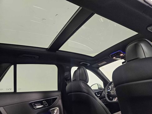New 2025 Mercedes-Benz GLC 350e 4MATIC image 22