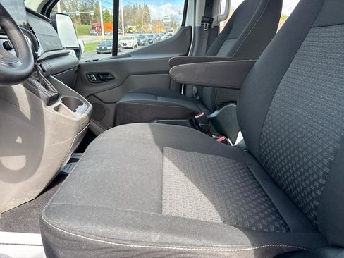 Used 2023 Ford Transit 350 XLT RWD image 22