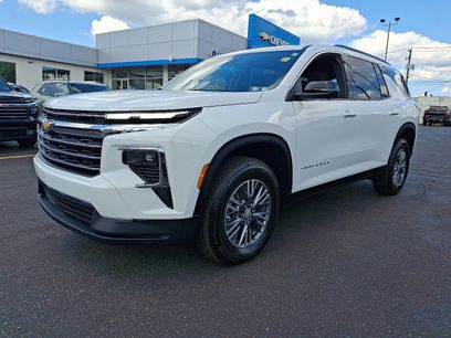 Used 2026 Chevrolet Traverse LT w/ Driver Confidence Package
