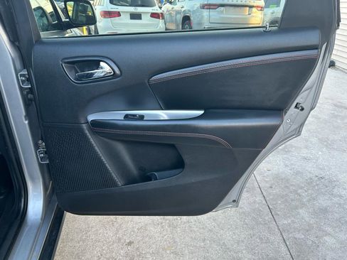 Used 2017 Dodge Journey GT w/ Driver Convenience Group image 16