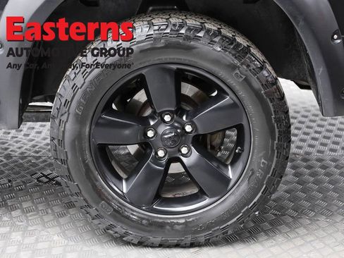 Used 2015 RAM 1500 Express w/ Black Ram 1500 Express Group image 8