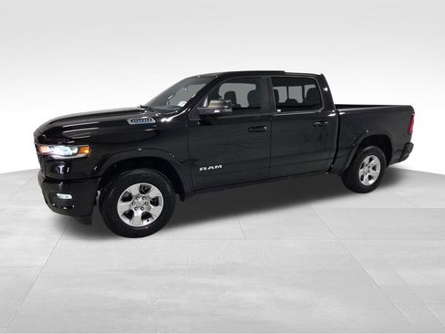 Certified 2025 RAM 1500 Big Horn AWD/4WD image 25