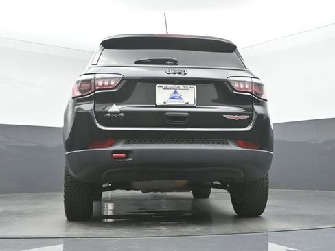 Used 2020 Jeep Compass Trailhawk image 35