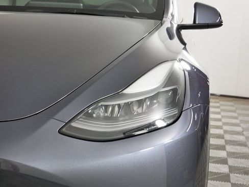 Used 2023 Tesla Model Y Long Range AWD/4WD image 14