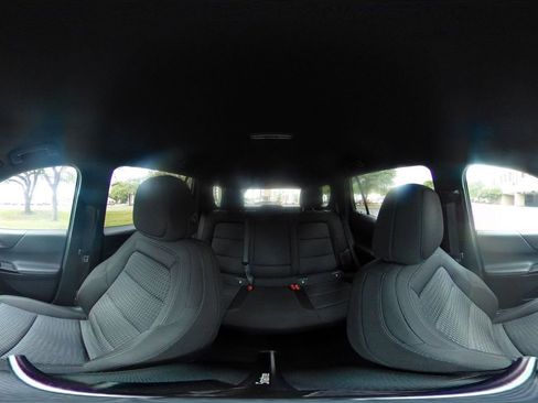 Used 2025 Chevrolet Equinox LT AWD/4WD image 37