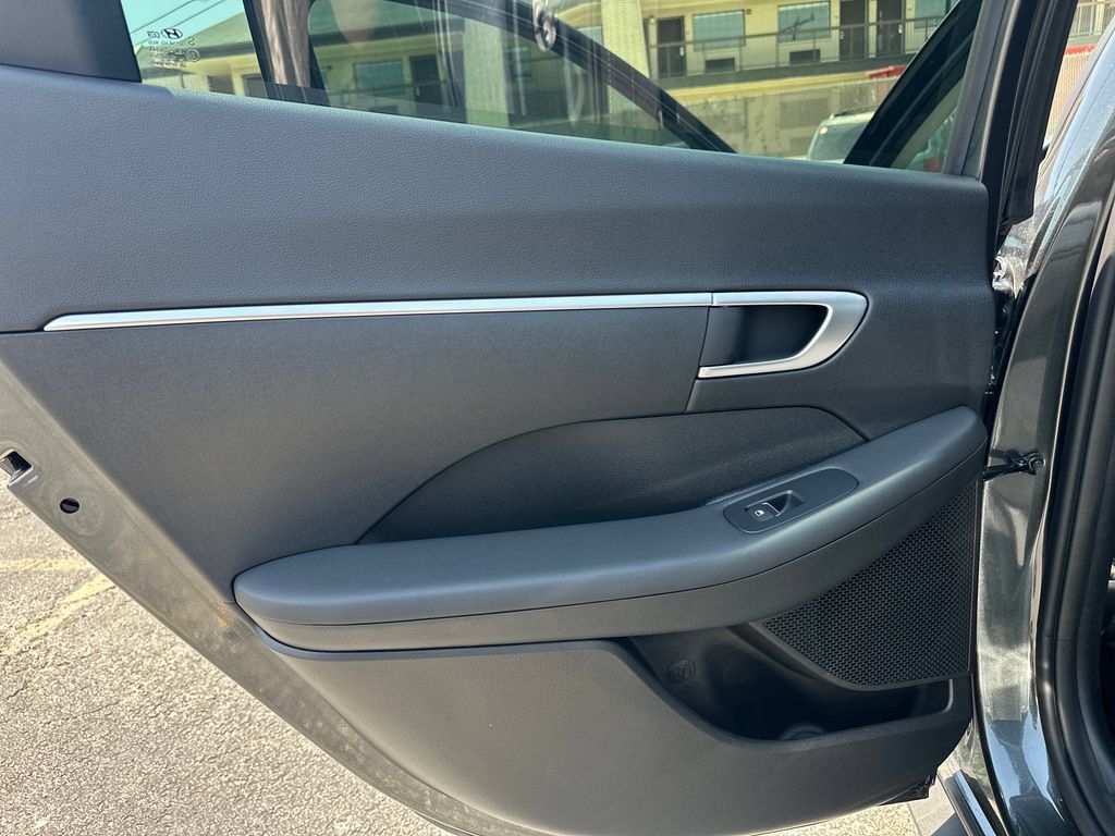 New 2026 Hyundai Sonata SE FWD image 29