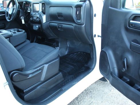 Used 2020 Chevrolet Silverado 1500 W/T image 17