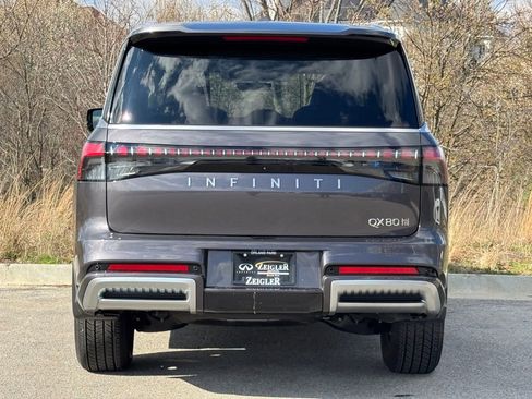 Certified 2026 INFINITI QX80 Pure AWD/4WD image 5