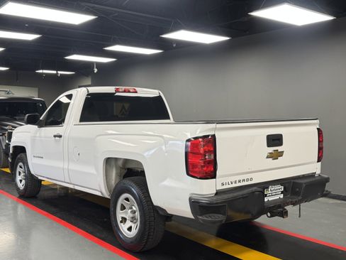 Used 2014 Chevrolet Silverado 1500 W/T w/ Trailering Package image 4