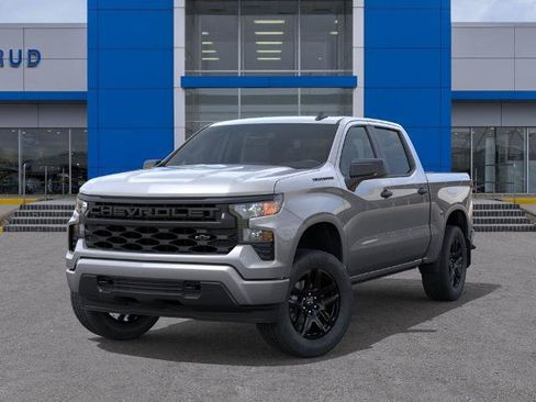 New 2026 Chevrolet Silverado 1500 Custom w/ LPO, Dark Essentials Package AWD/4WD image 6