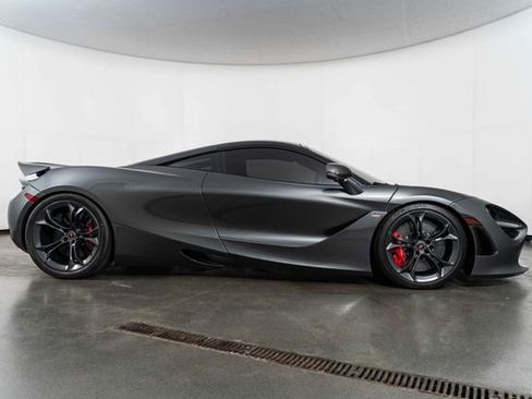 Used 2018 McLaren 720S Performance image 12