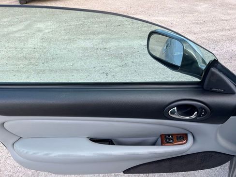 Used 2004 Jaguar XK8 Convertible RWD image 15