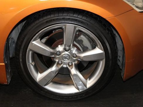 Used 2006 Nissan 350Z Touring w/ (N93) Cargo Convenience Pkg RWD image 49