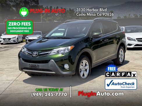 Used 2013 Toyota RAV4 XLE FWD image 1