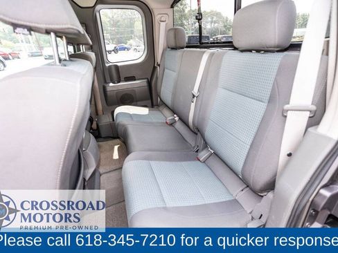 Used 2005 Nissan Titan SE RWD image 20