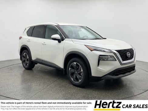 Used 2025 Nissan Rogue SV image 1