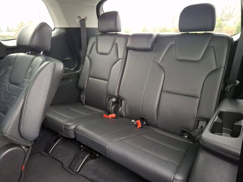 Used 2021 Kia Telluride SX w/ SX Prestige Package AWD/4WD image 9