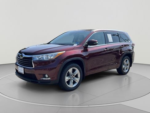 Used 2016 Toyota Highlander Limited Platinum AWD/4WD image 1