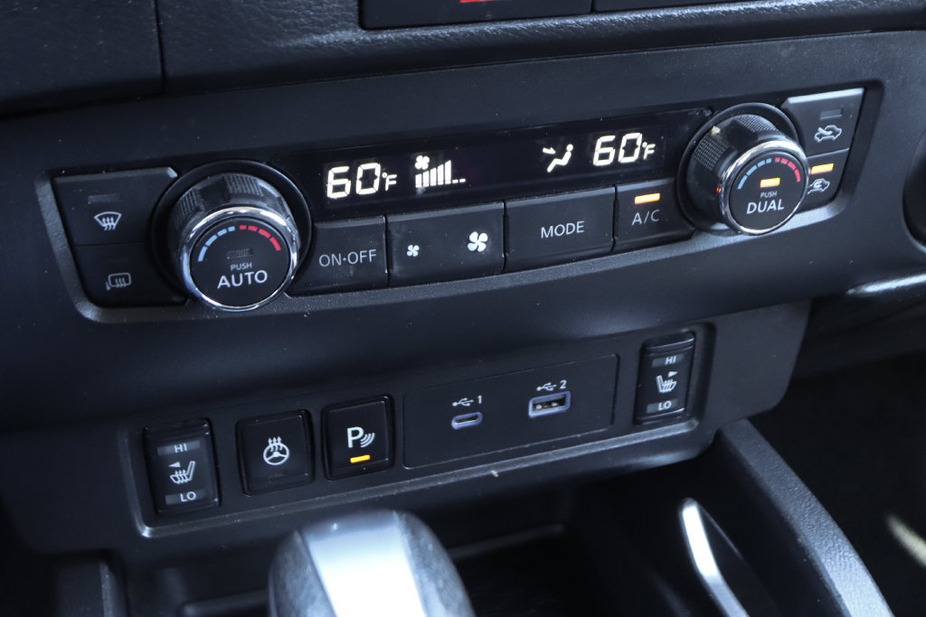 Used 2022 Nissan Frontier SV AWD/4WD image 28