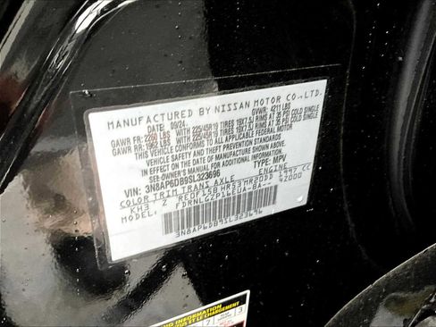 New 2025 Nissan Kicks SR w/ Illumination Package image 16