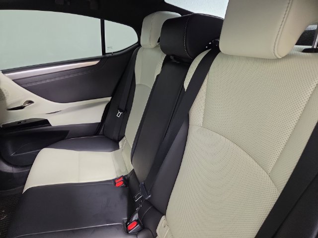 Used 2023 Lexus ES 350 F Sport w/ Accessory Package (Z1) FWD image 16