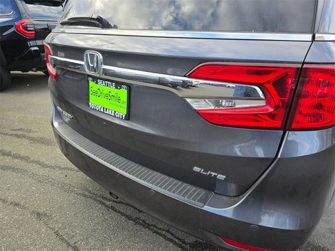 Used 2019 Honda Odyssey Elite image 13