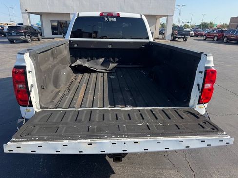 Used 2019 Chevrolet Silverado 2500 W/T AWD/4WD image 18