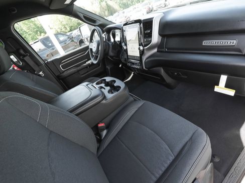 Used 2026 RAM 2500 Big Horn AWD/4WD image 39