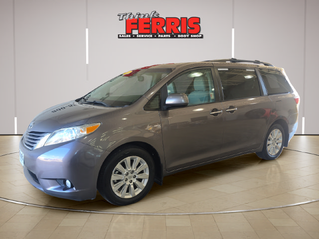 Used 2016 Toyota Sienna XLE w/ Outdoor Package AWD/4WD image 1