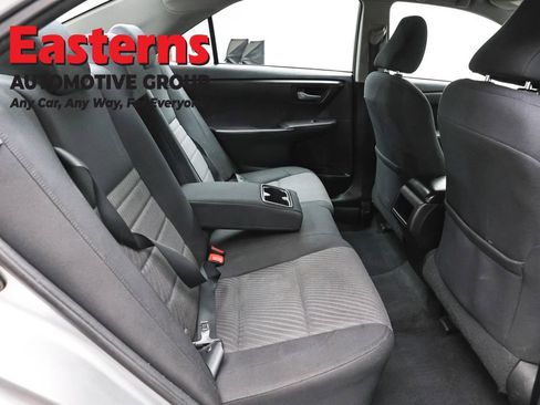 Used 2017 Toyota Camry LE FWD image 22