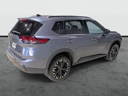 New 2026 Nissan Rogue Dark Armor AWD/4WD image 4